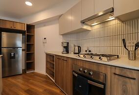 w Exceptional 2BR With Balcony in San Isidro