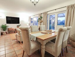 Berkley Cottage