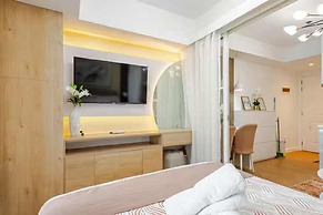 Dessa'sCrib Apartment by Azure 1BR