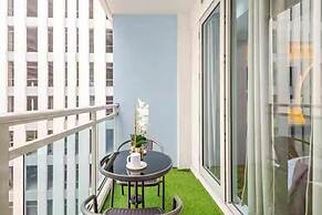 Dessa'sCrib Apartment by Azure 1BR