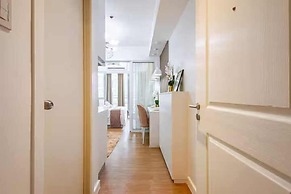 Dessa'sCrib Apartment by Azure 1BR