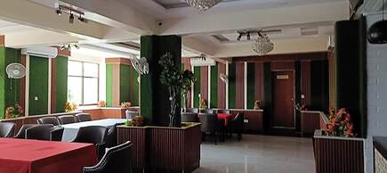 Dencity Hotel Mandera
