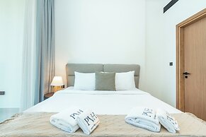 PVH - Cozy 1BR - Binghatti House