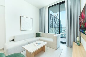 PVH - Cozy 1BR - Binghatti House