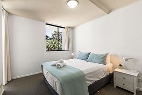 Burleigh Bliss Coastal Hideaway