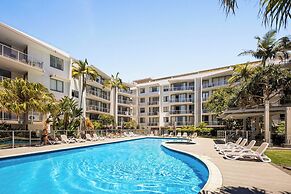 Burleigh Bliss Coastal Hideaway