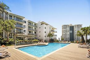 Burleigh Bliss Coastal Hideaway