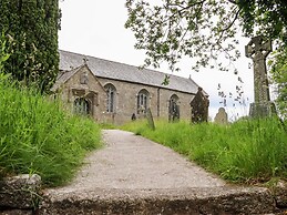 Lannlyvri Lodge