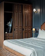 The Sapphire Room