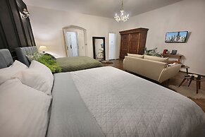 U Suteru Boutique Hotel