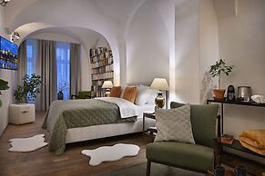U Suteru Boutique Hotel
