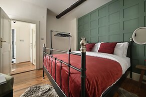 U Suteru Boutique Hotel