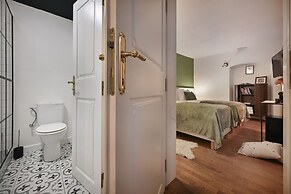 U Suteru Boutique Hotel