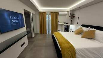 Coco Noir Luxury Villa