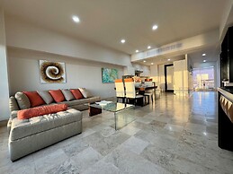 Deck 12 Vallarta Residences