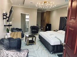 Crown Palace Guest House