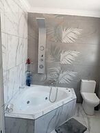Crown Palace Guest House