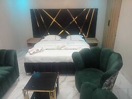 Crown Palace Guest House