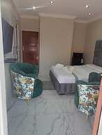 Crown Palace Guest House