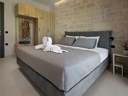 PanStel - Villa Solene with private pool