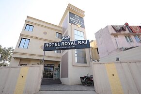 Hotel Royal Raj