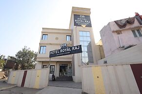 Hotel Royal Raj