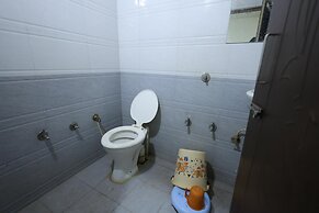 Hotel Royal Raj
