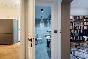 The Designer's Flat by Wonderful Italy