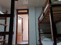 Caravan Hostel