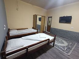 Caravan Hostel
