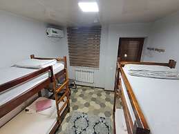 Caravan Hostel
