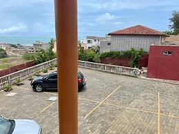 Sally Beach Hotel Yenne