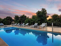 PanStel Luxury Villas - pools & jacuzzi