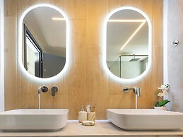 PanStel Luxury Villas - pools & jacuzzi