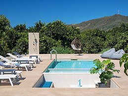 PanStel Luxury Villas - pools & jacuzzi