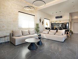 PanStel Luxury Villas - pools & jacuzzi