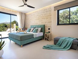 PanStel Luxury Villas - pools & jacuzzi