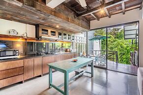 Your Dream Waterfront Villa