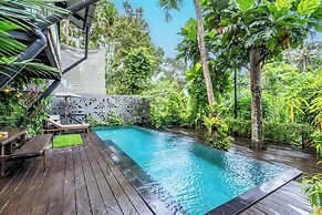 Your Dream Waterfront Villa
