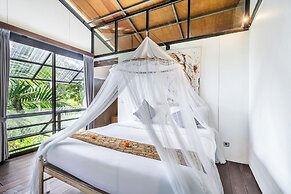 Your Dream Waterfront Villa