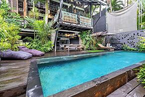 Your Dream Waterfront Villa