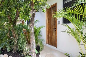 Casa Wayra Tulum - Boutique Condos