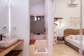 Casa Wayra Tulum - Boutique Condos
