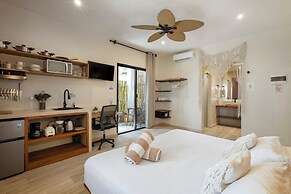 Casa Wayra Tulum - Boutique Condos