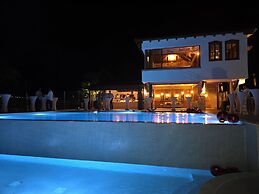 Macedonium Luxury Villa with big pool
