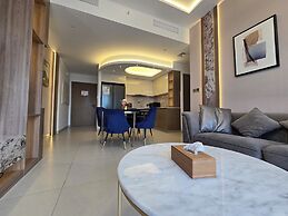 Royale Highend  Burj and Fountain View