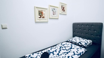 Cozy 2BR Apartment Near Augarten