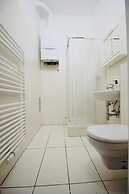 Cozy 2BR Apartment Near Augarten