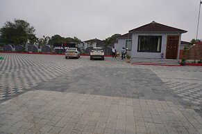 Jangal Resort