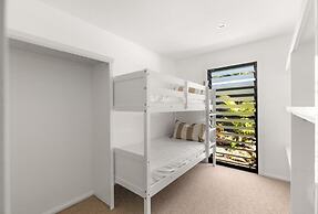 Tin & Timber by Charlesworth